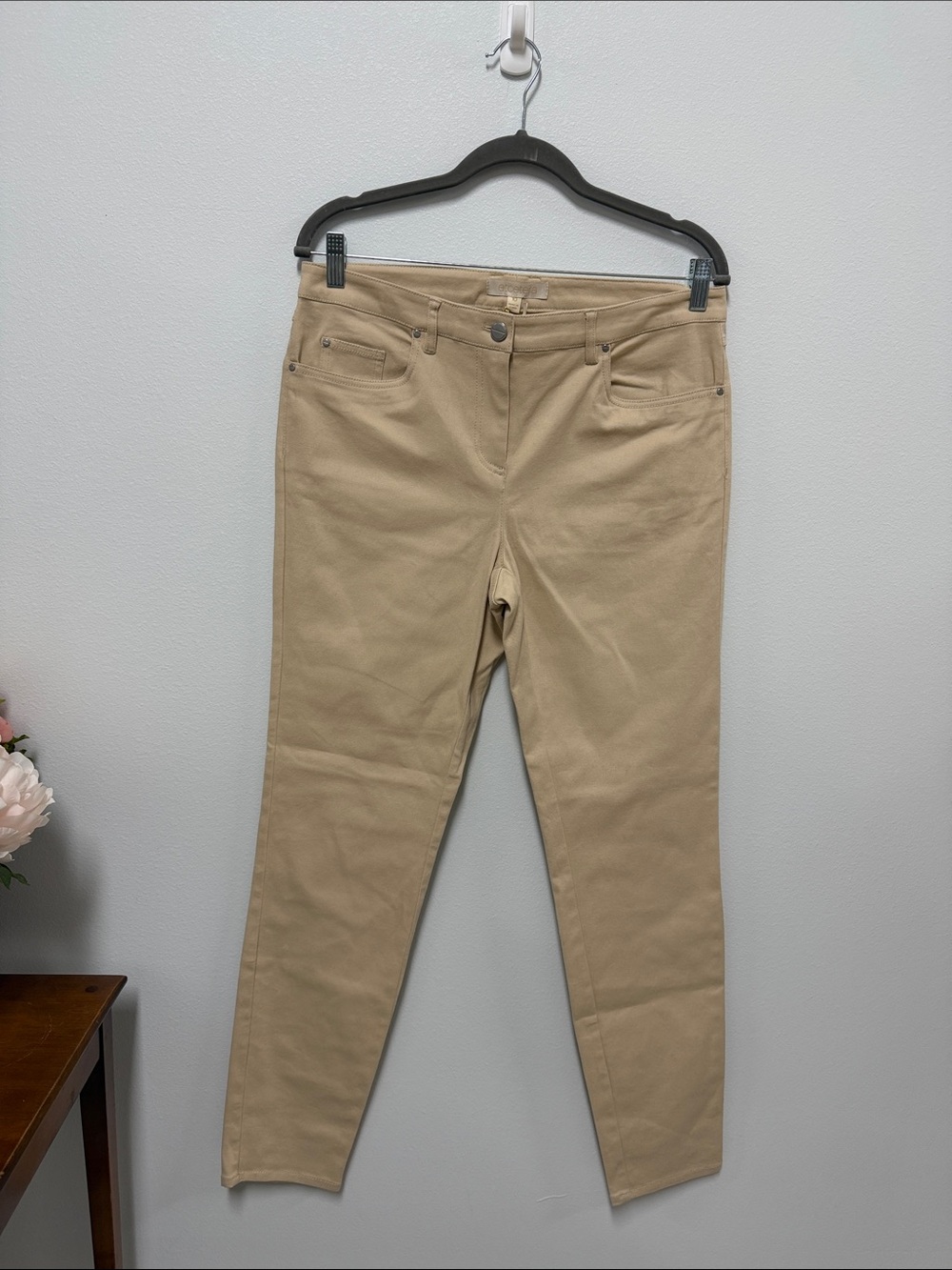 Etcetera Slim Pants in Khaki Beige